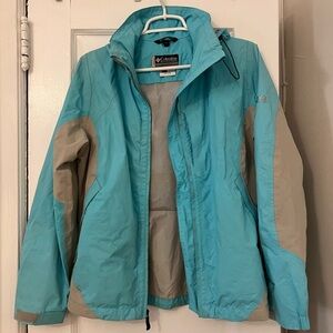 Columbia Women’s Waterproof Rain Jacket / Shell in M